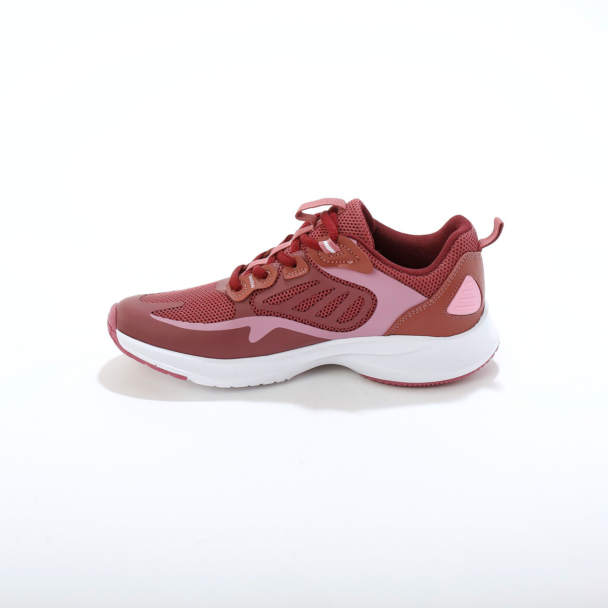 Baskets de sport légères en maille aérée