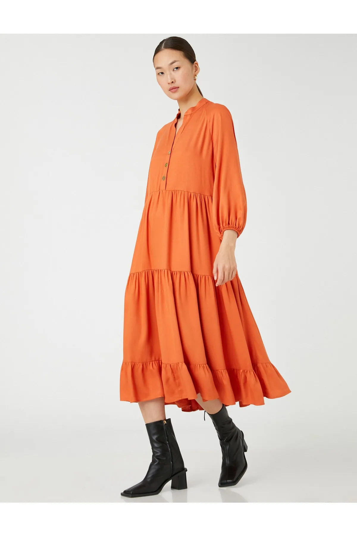 Koton  Hemdblusenkleid mit Ballonärmeln und herrlichem Kragen mit Knopfleiste