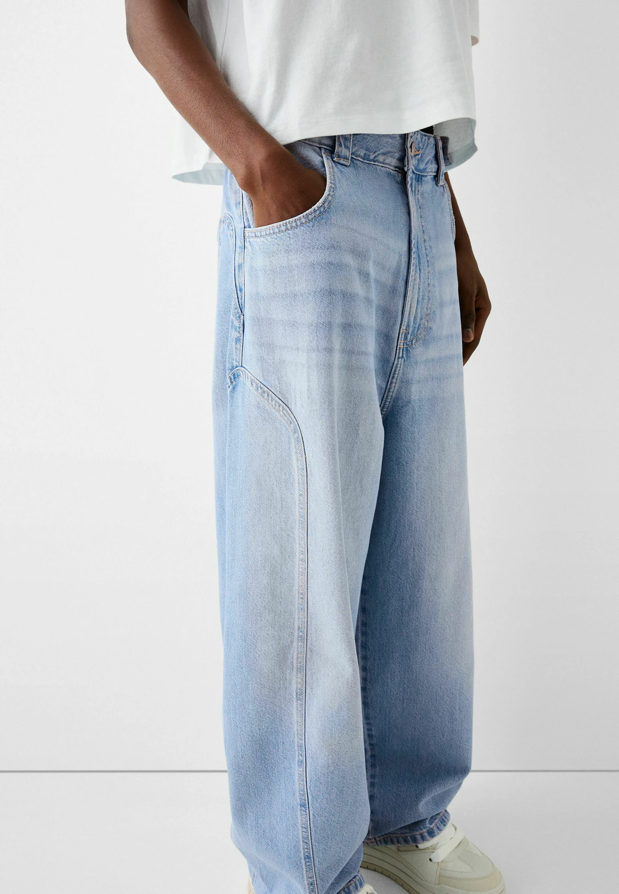 Bershka BAGGY BALLOON - Vaqueros holgados