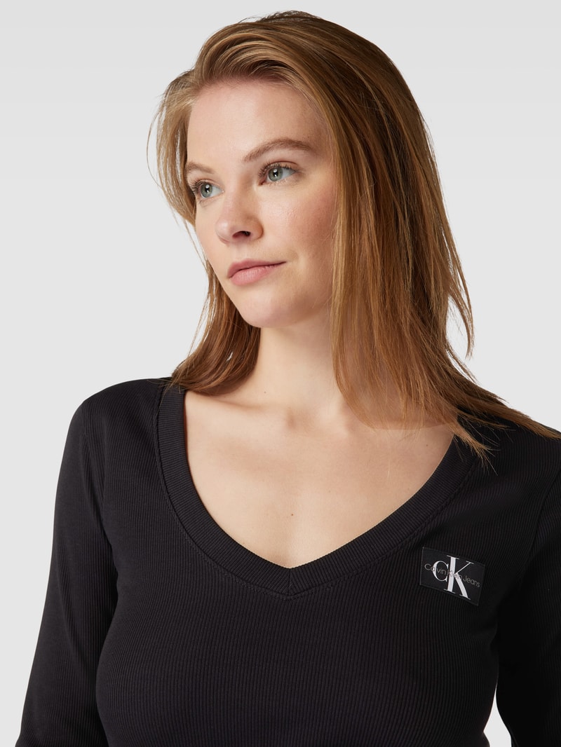 Longsleeve mit Label-Patch in black