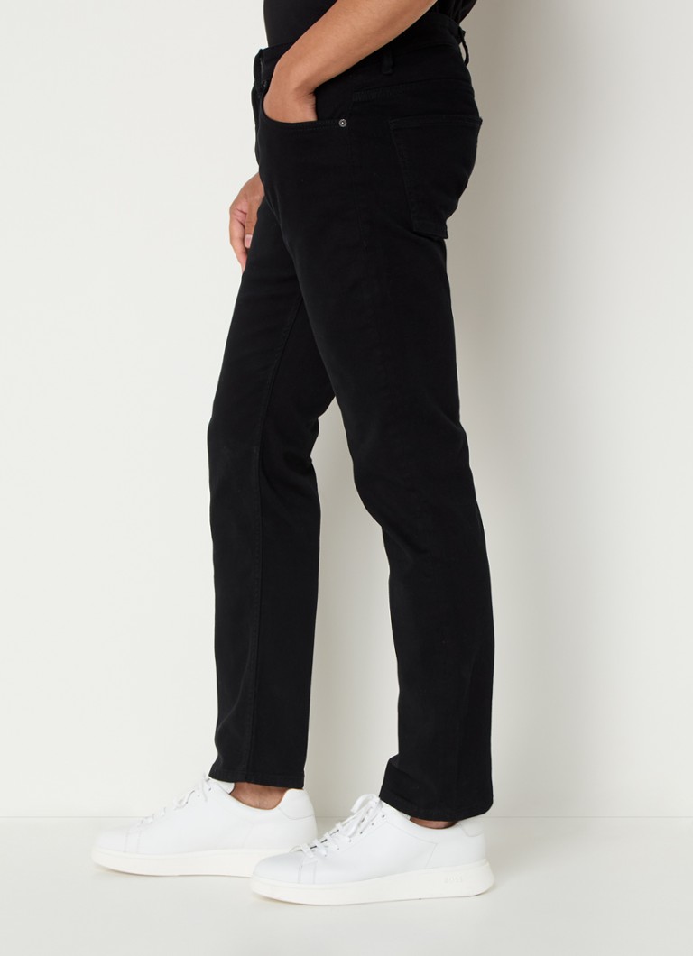 Jeansy HUGO BOSS Delaware o dopasowanym kroju z efektem sprania