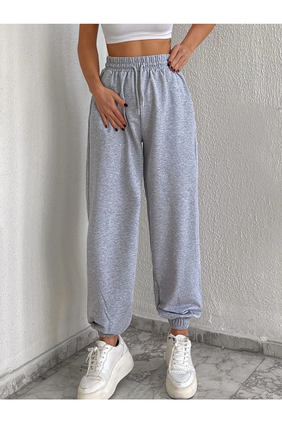 armonika  Graue Damen-Jogginghose mit Taschen, elastischem Bund und Beinen, Arm-22Y024062