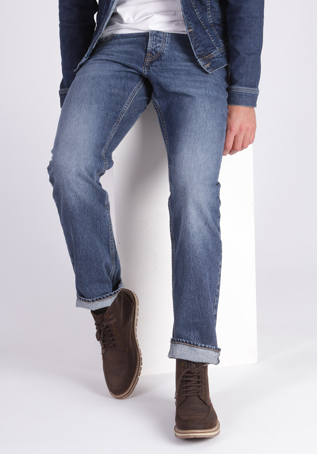 DILAA  Jean délavé en 100% coton, coupe regular
