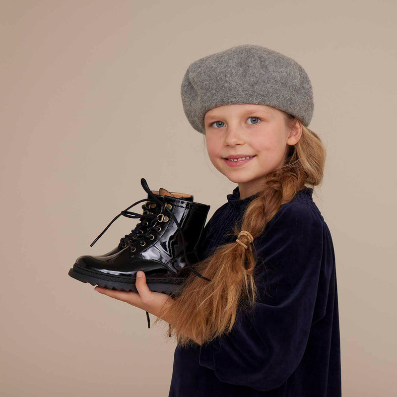naomi black patent - Schwarz