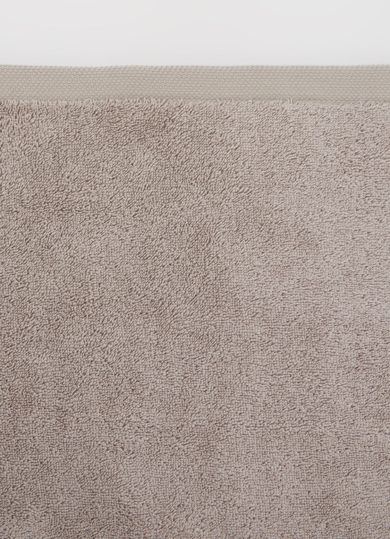 Osuška Aquanova London z egyptské bavlny - 600 g/m² - 100 x 150 cm