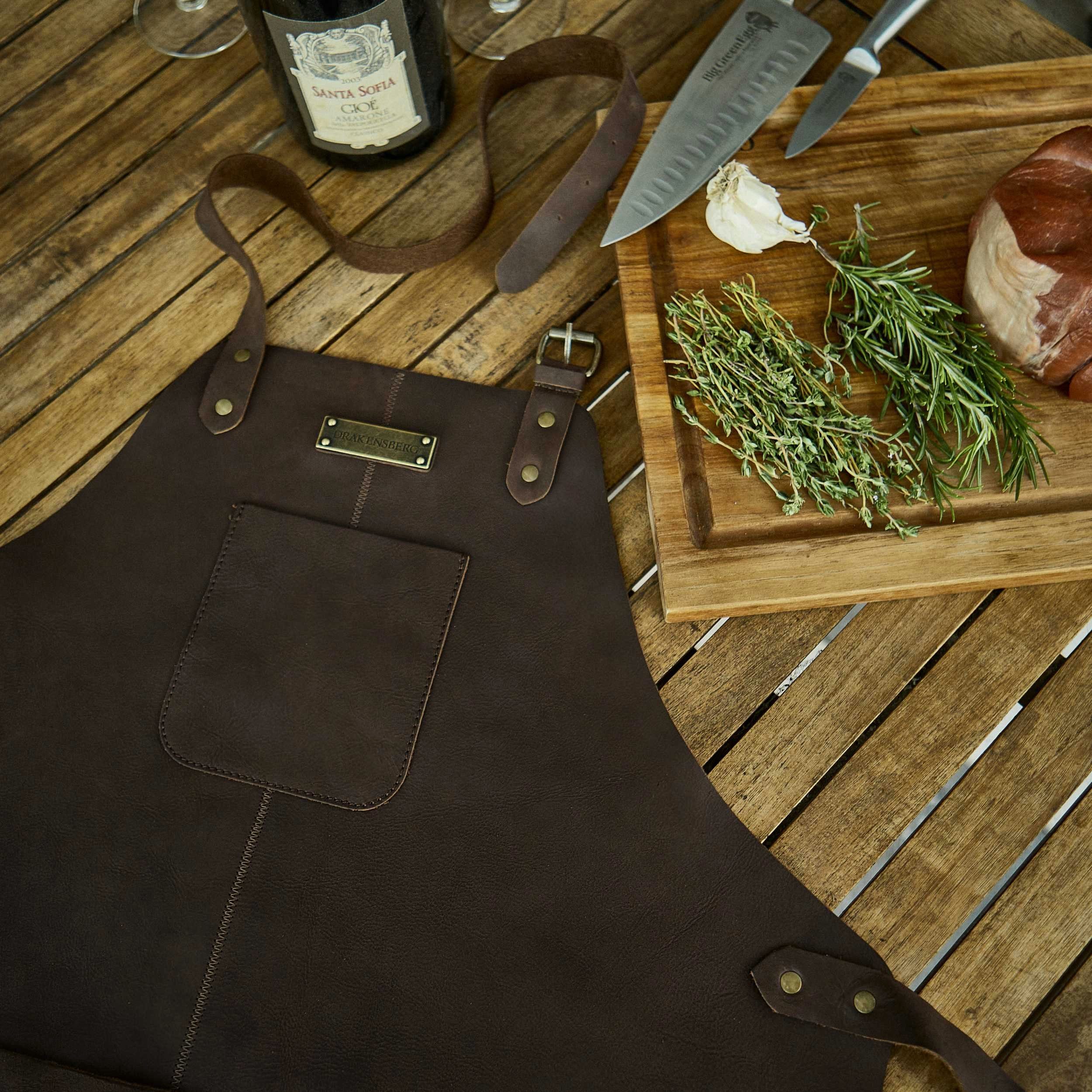 DRAKENSBERG Grillschürze Herren Bob Kaffee-Braun, Premium Leder Koch- und Grillschürze für Männer, strapazierfähig