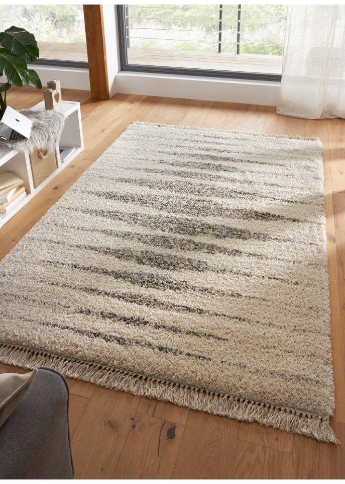 Hochflor Teppich mit geometrischer Musterung