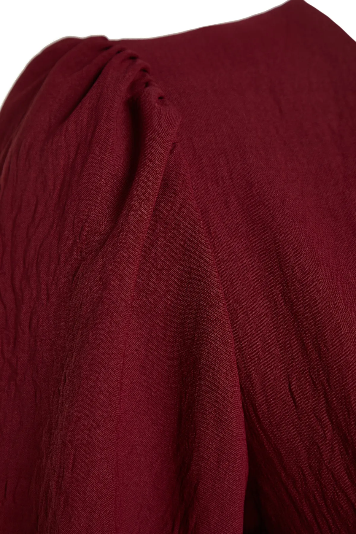 Trendyol Curve  Pflaumenfarbenes gewebtes Volantkleid TBBSS22EL1597