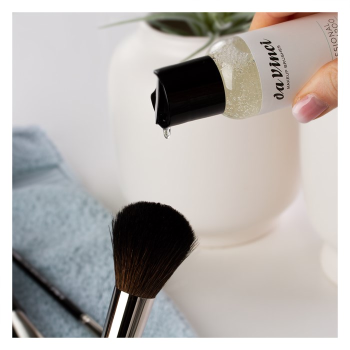 Brush Shampoo