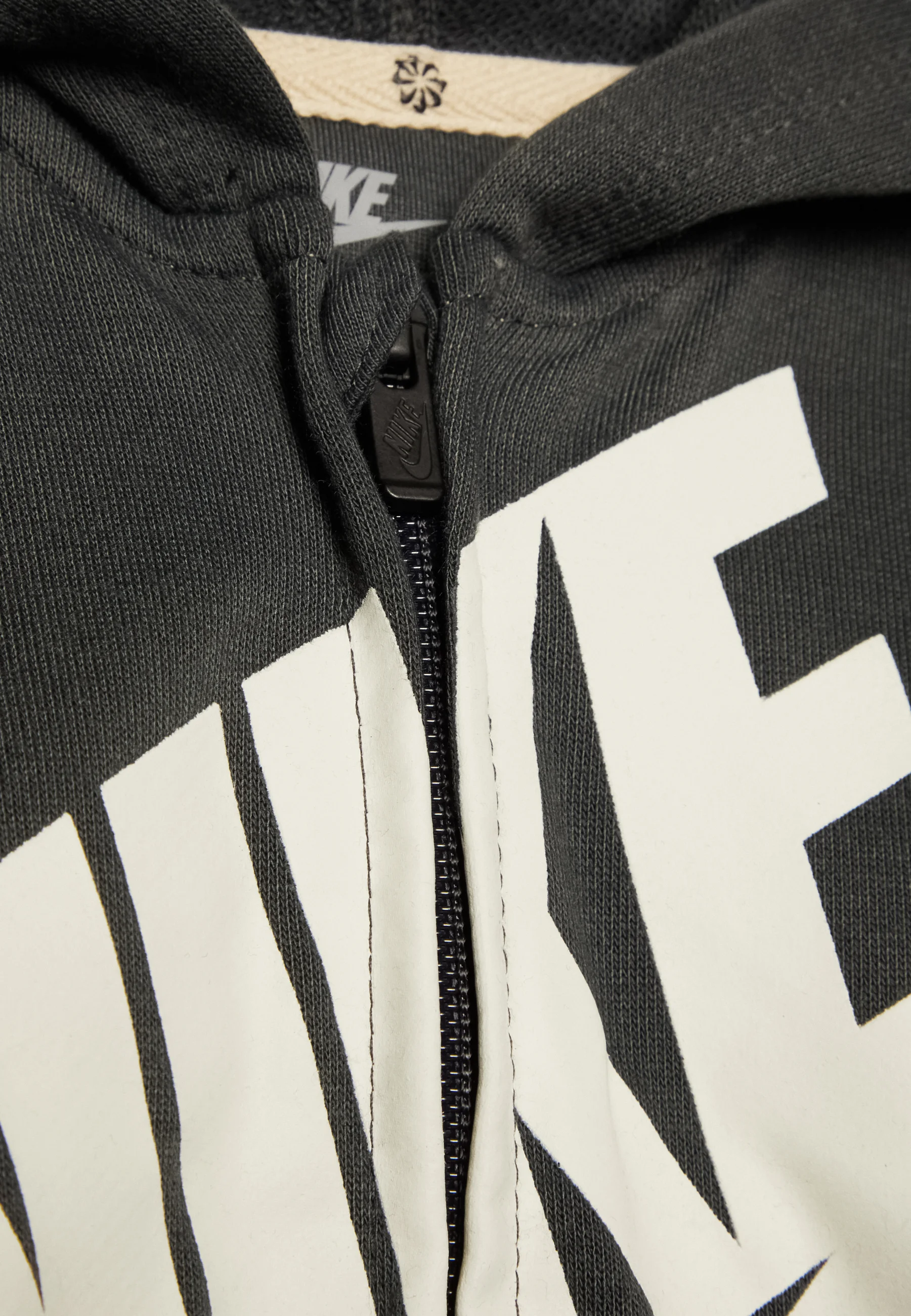Nike Sportswear MONO SOSTENIBLE UNISEX - Mono