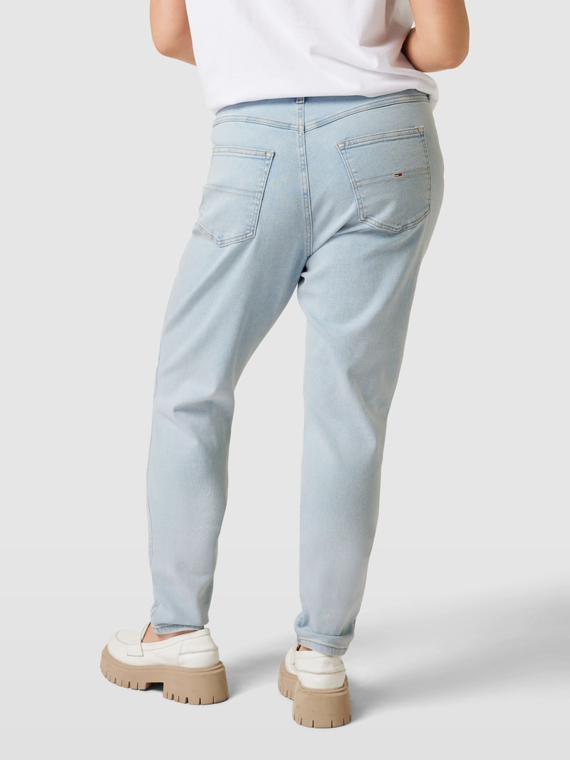 PLUS SIZE Jeans im 5-Pocket-Design Modell 'MELANY' in hellblau