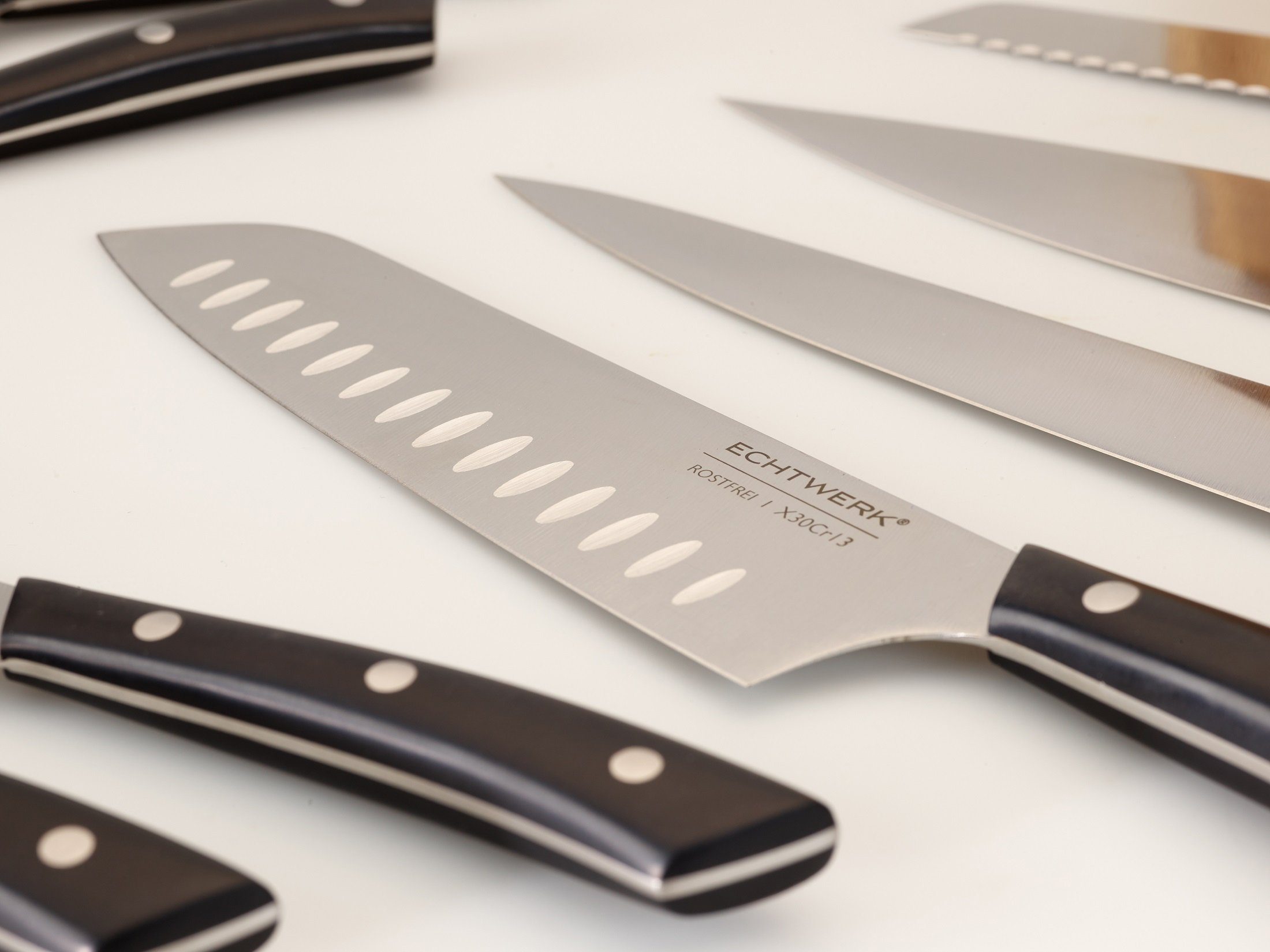 ECHTWERK Messerblock Premium (15tlg), aus Akazienholz mit Gummifüßen, Messer Set aus Klingenstahl, 15tlg