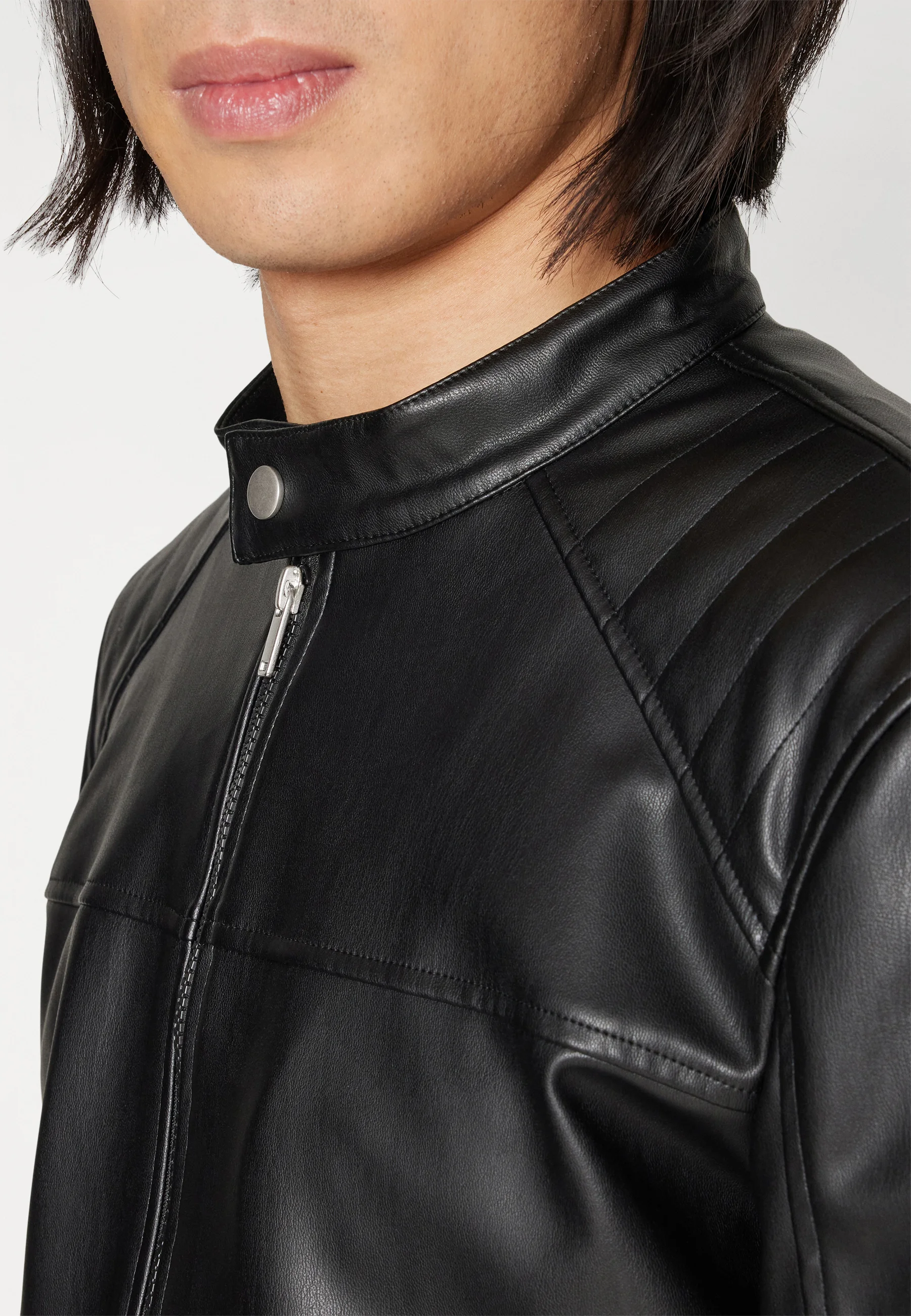 Chaqueta de piel sintética Pier One
