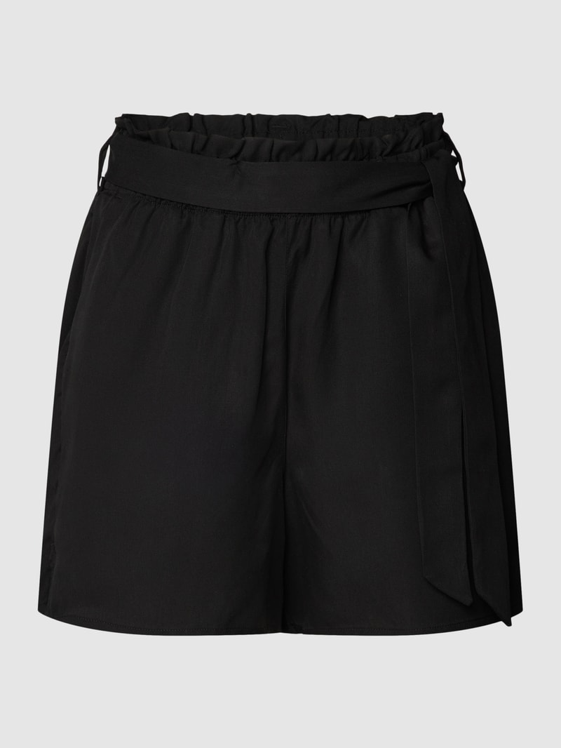 Shorts mit Stoffgürtel in schwarz