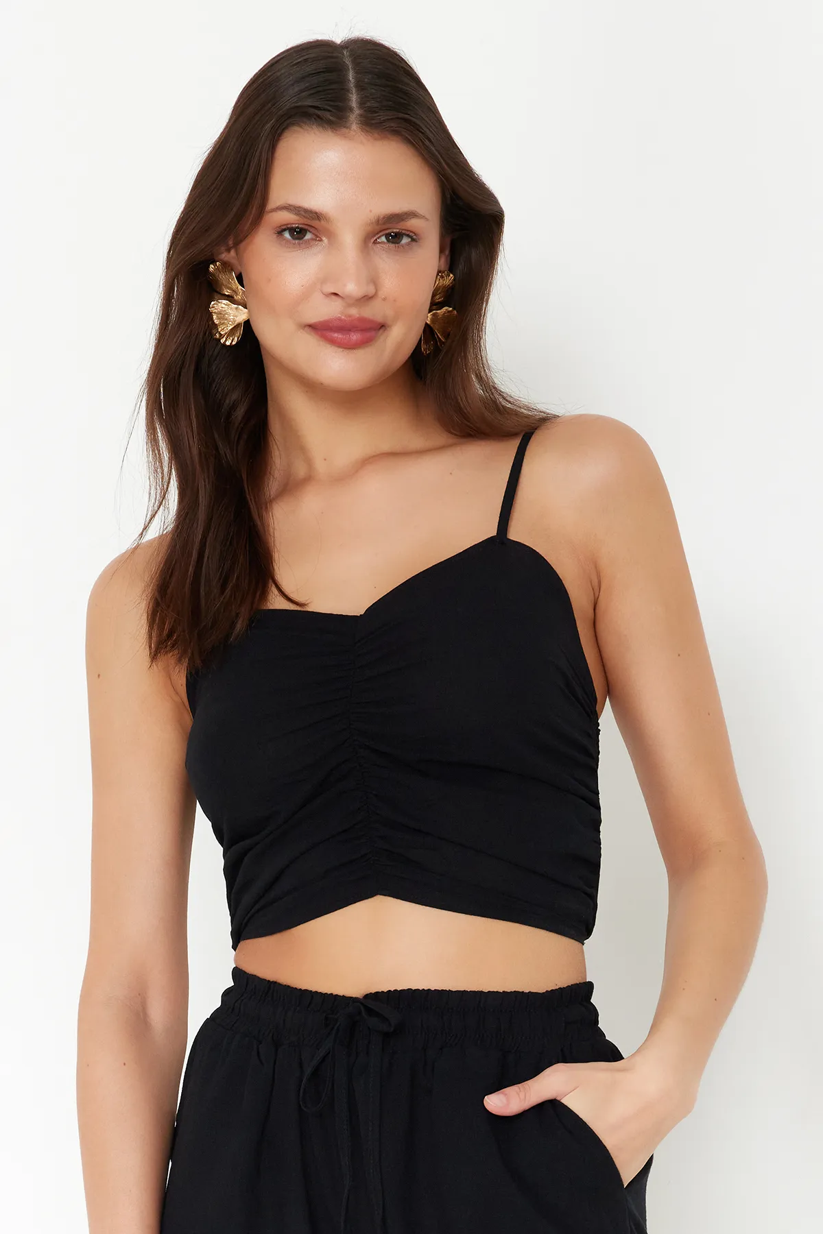 Trendyol Collection  Schwarzes gewebtes Blusen-Hosen-Set TBESS24AU00076