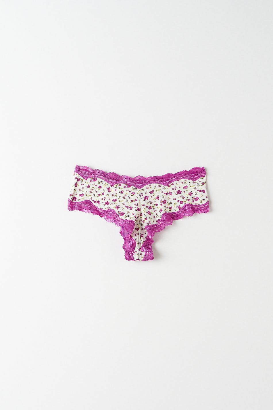 Micro lace brazilian