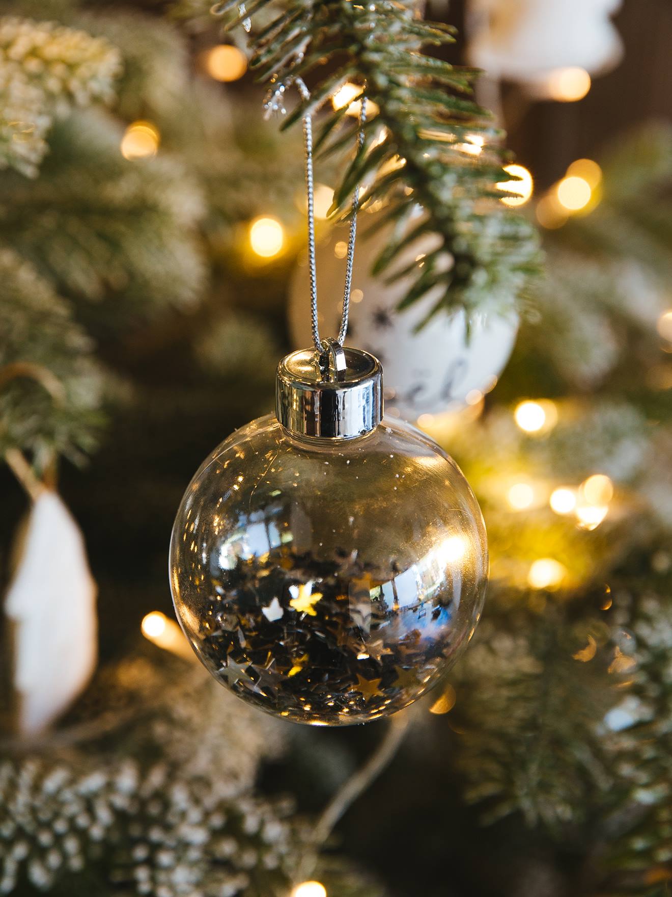 Les 3 boules de Noël beige irisé