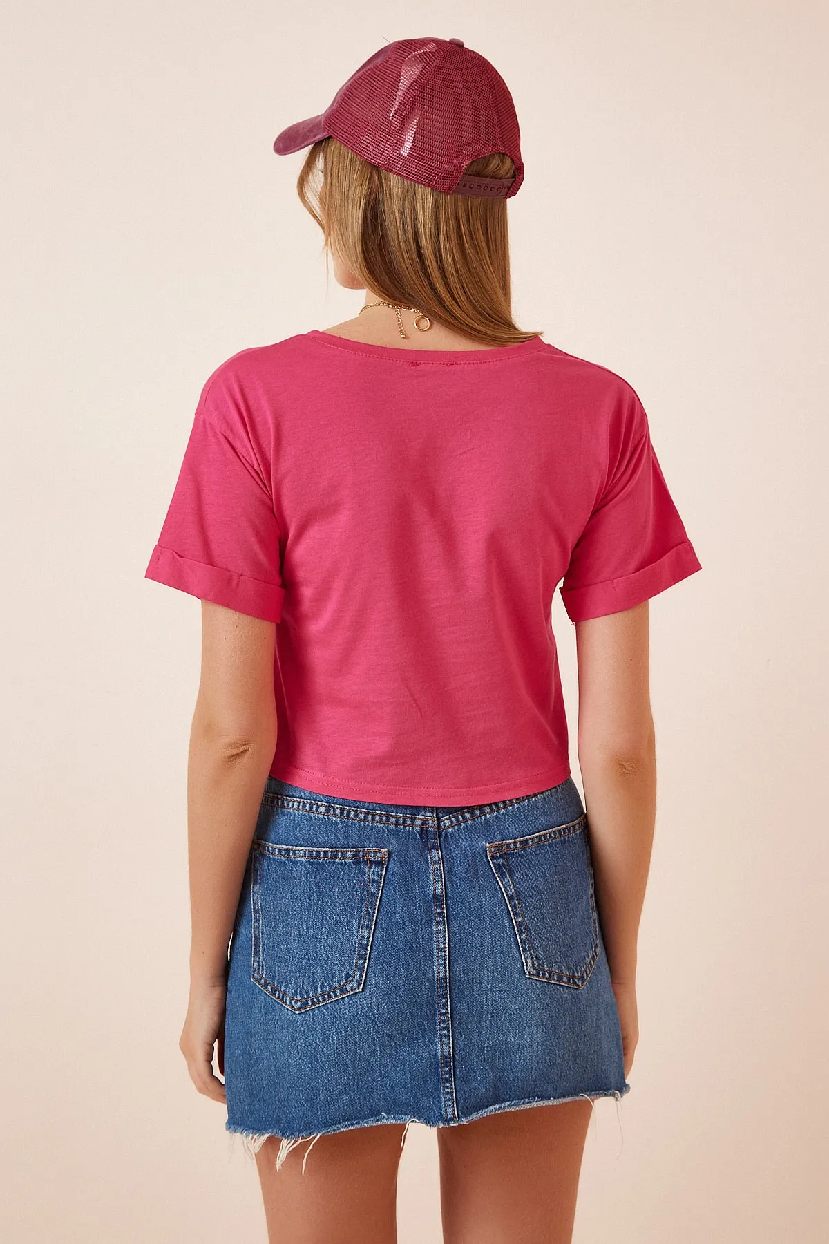 Happiness İstanbul  Rosa Crop-Strick-T-Shirt für Damen ZV00257