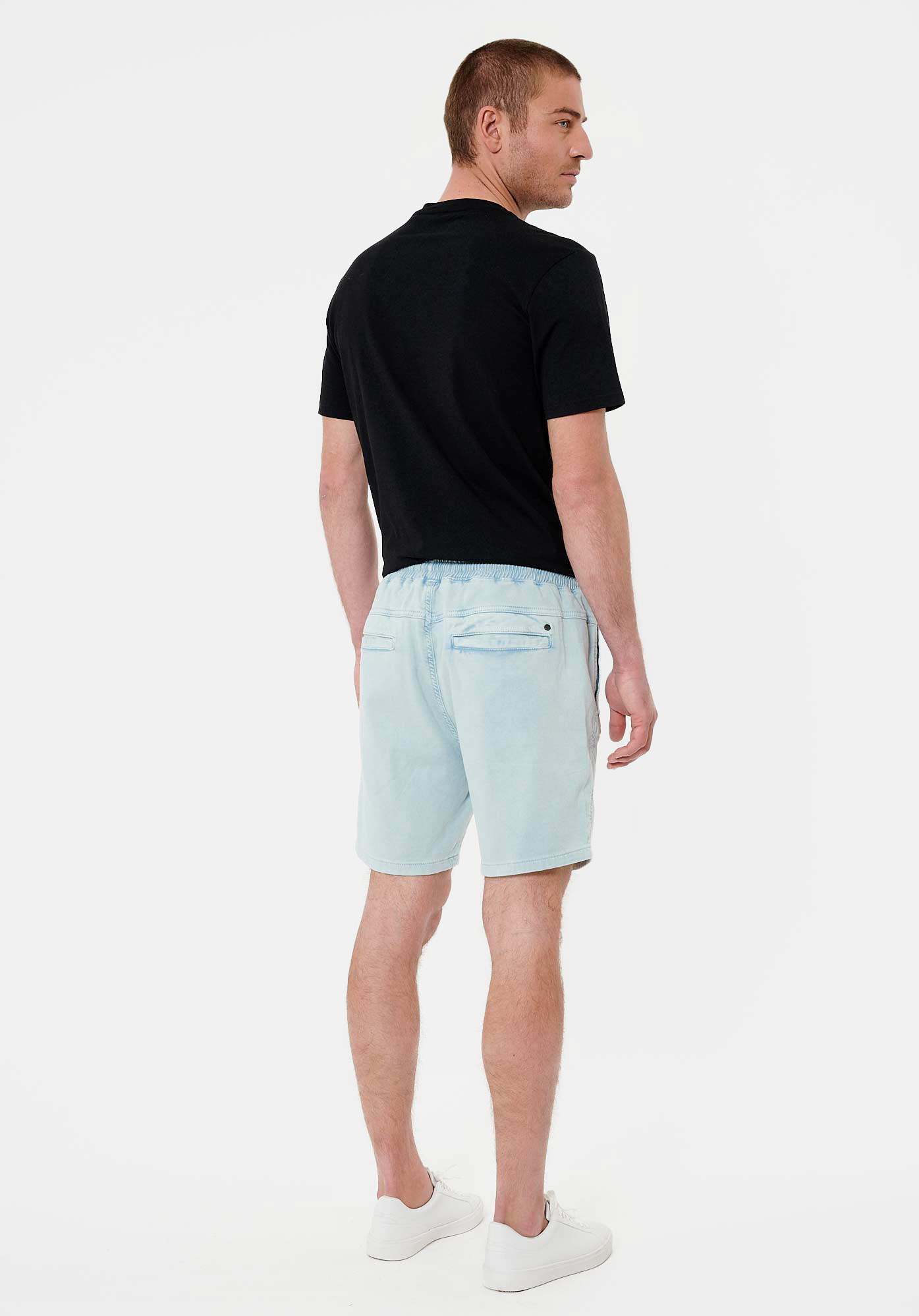 EVAN   Short bleu clair homme