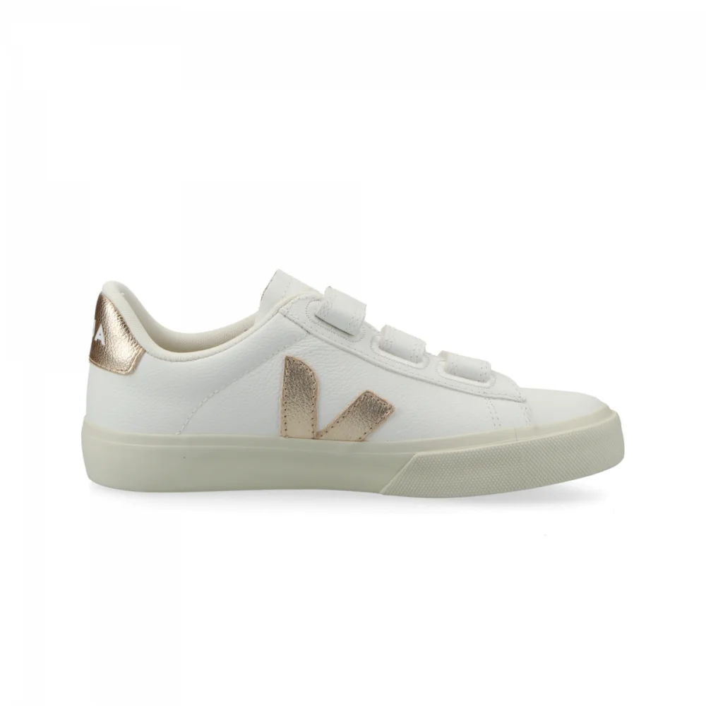 VEJA Recife Logo W RC0502762 / weiss