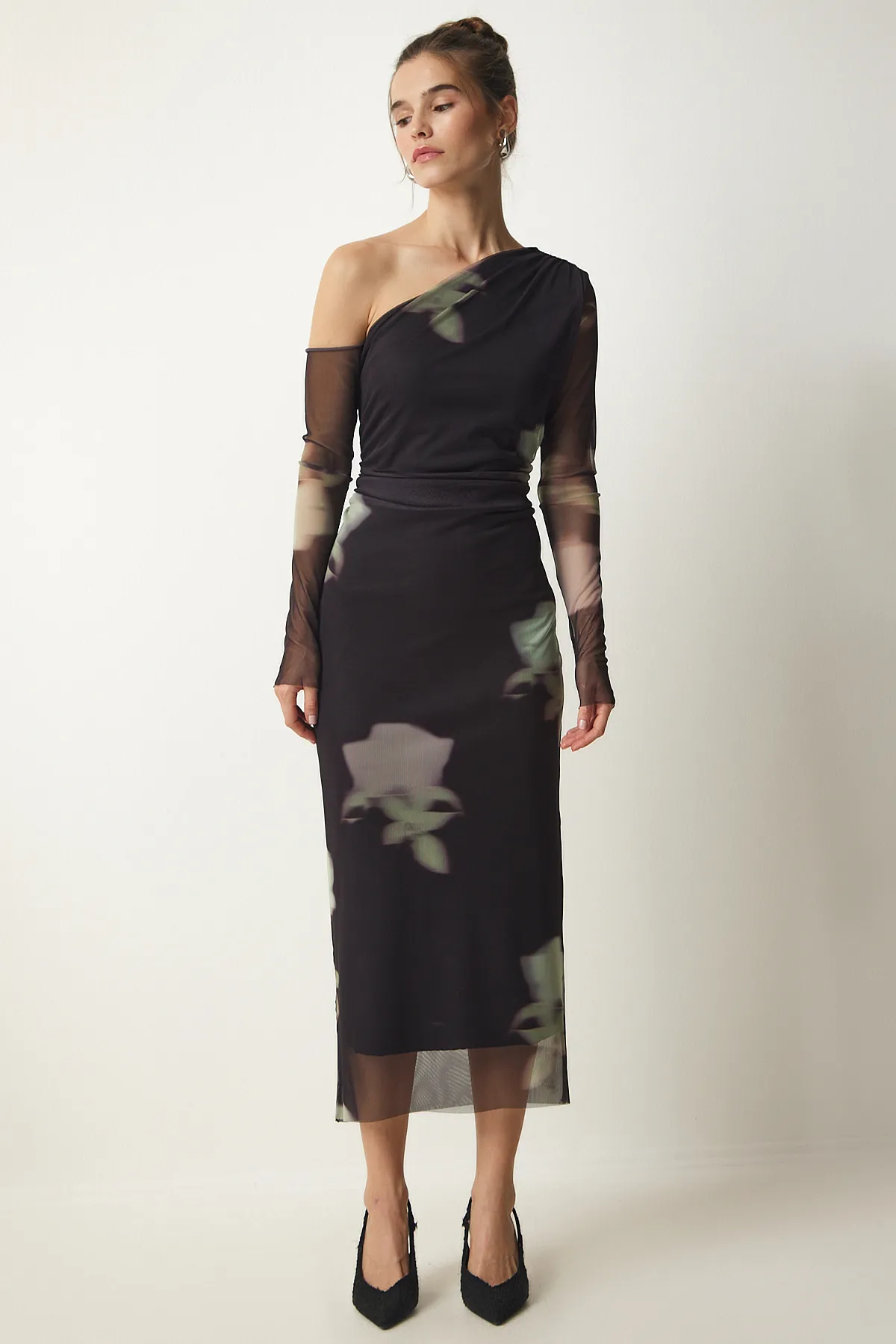 Happiness İstanbul  Schwarzes One-Shoulder-Chiffonkleid mit Muster für Damen DP00192