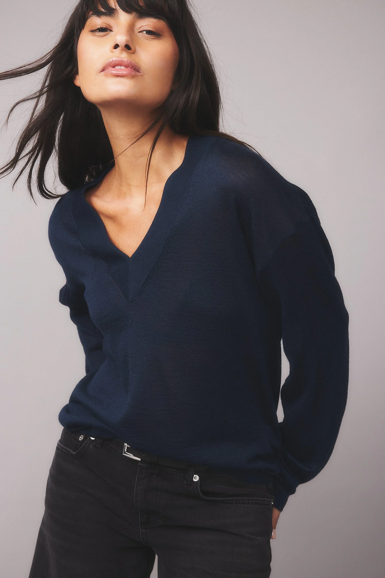 Oversize-Strickpullover mit V-Ausschnitt aus Wollmischung