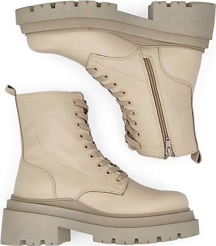 Another A Plateau-Boot