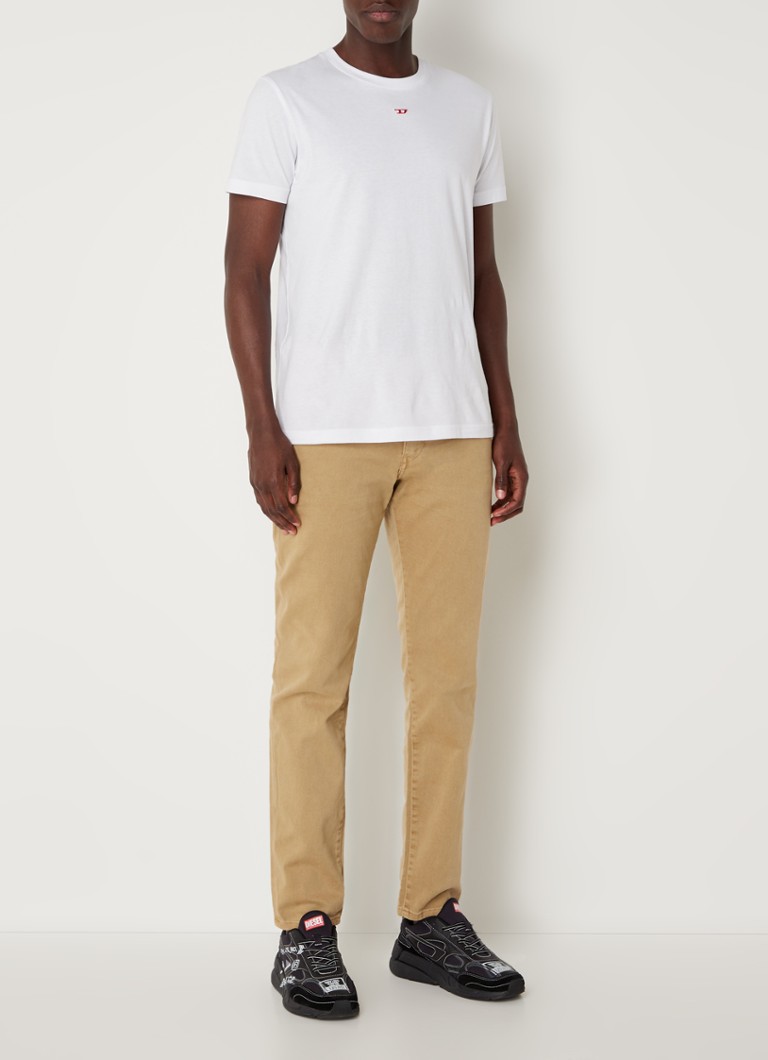 Diesel 2019 D-rakenne