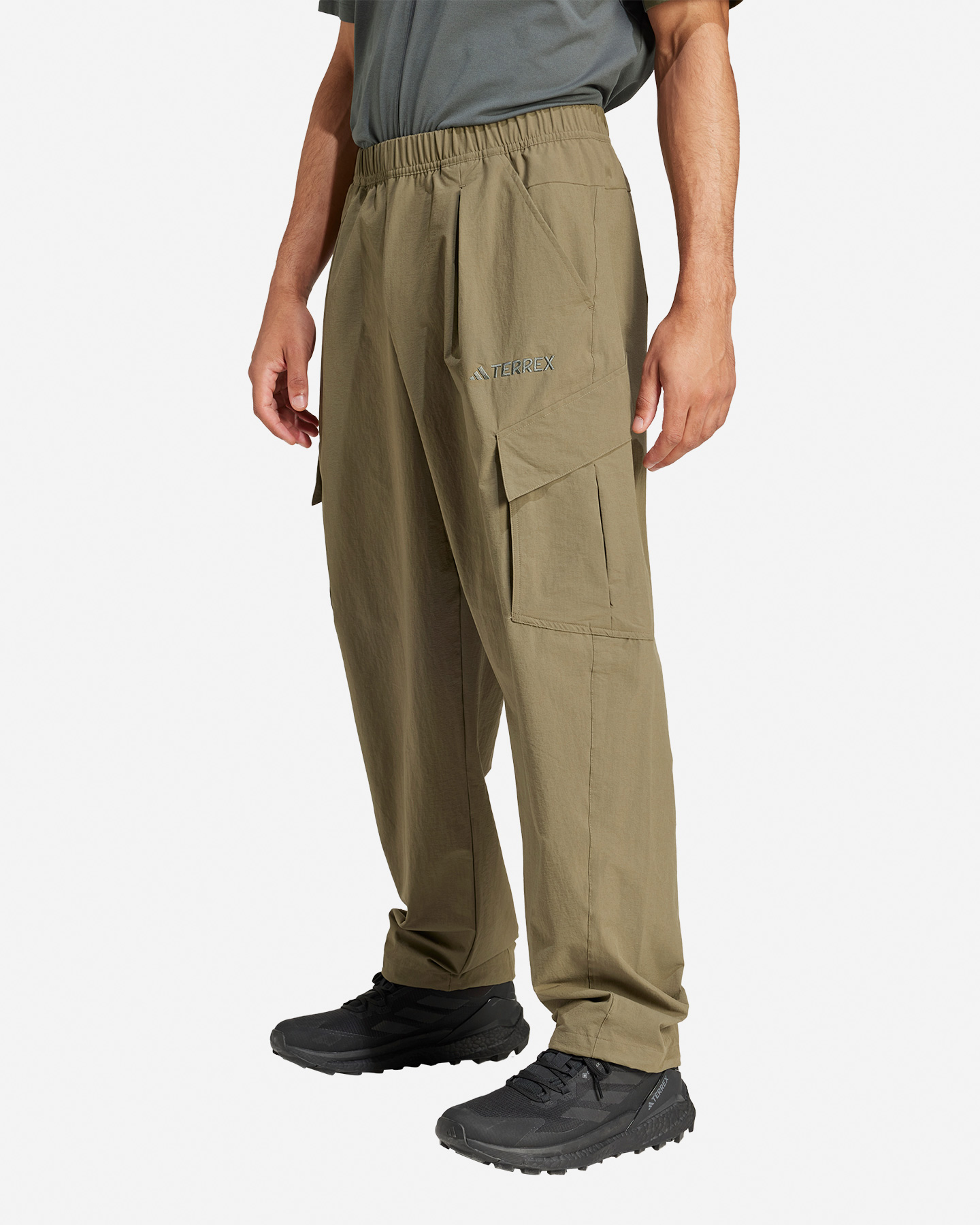 Pánske outdoorové nohavice Adidas Cargo M JF3714