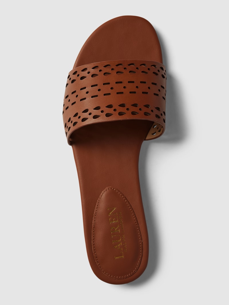 Slides mit Label-Detail Modell 'ANDEE' in cognac