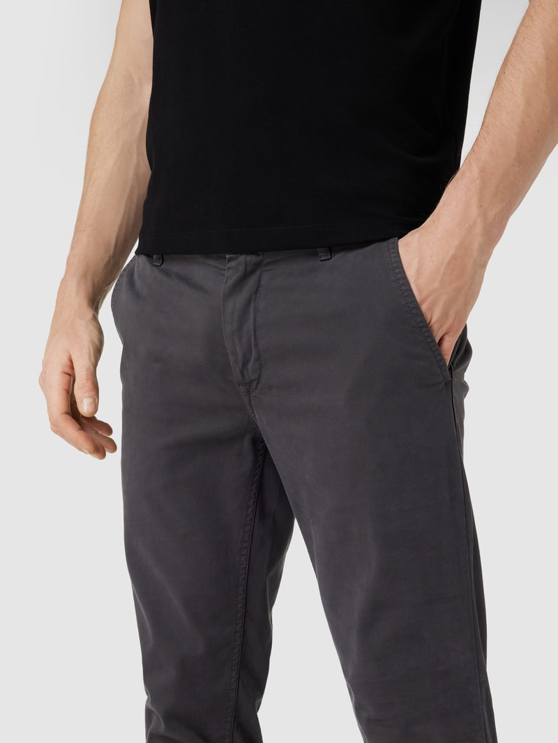 Slim Fit Chino mit Stretch-Anteil in anthrazit