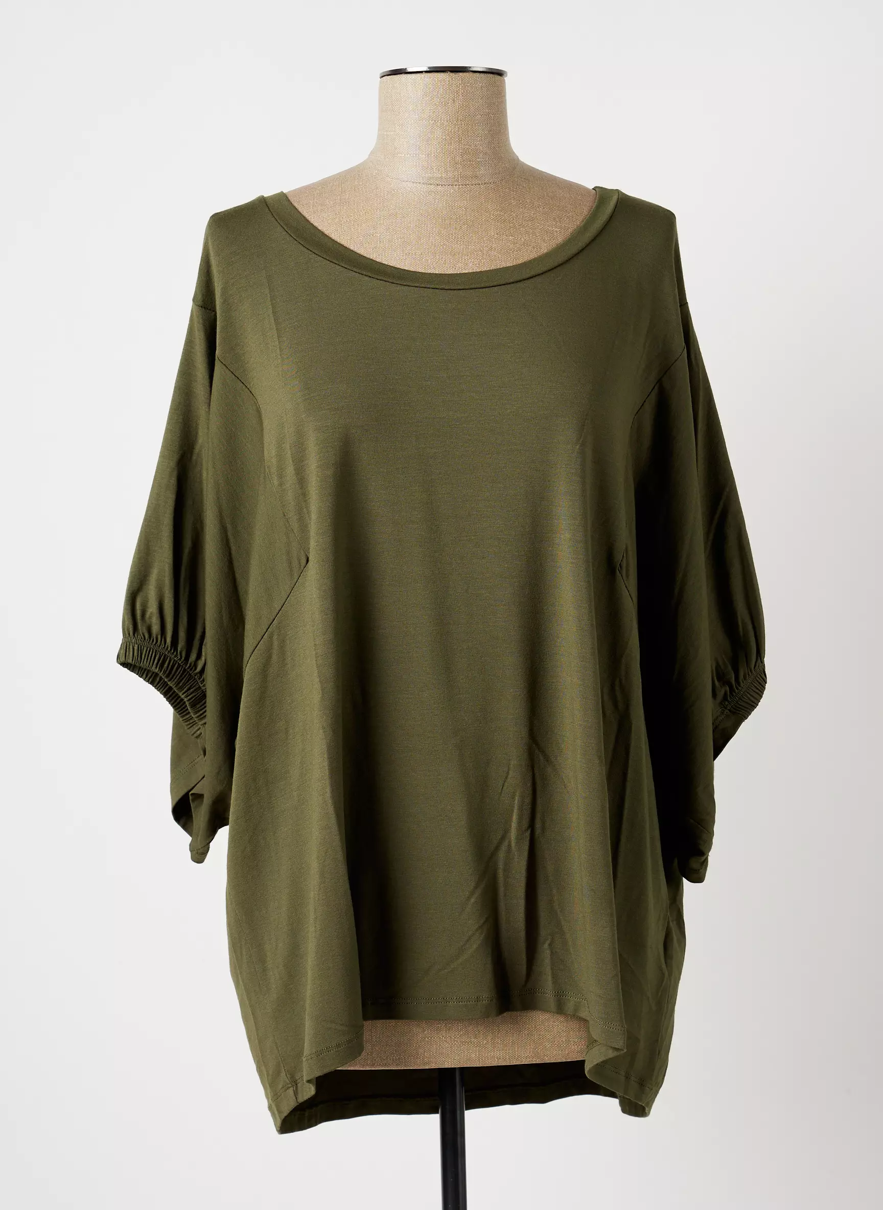 B Yu Tshirts Femme couleur vert