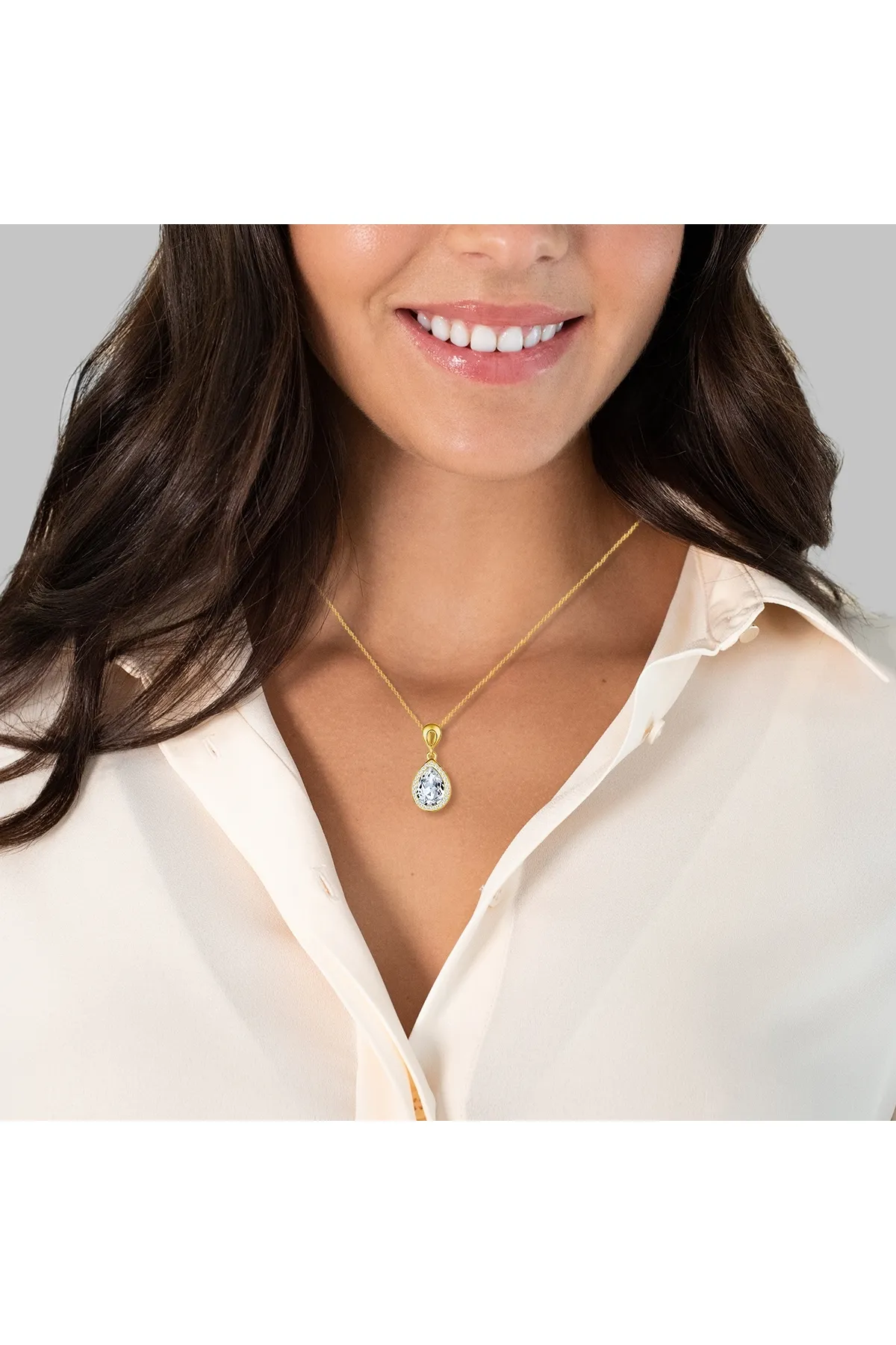 Lulu & Jane  Kette mit Kristallen von Swarovski® Kette mit Anhänger gelbgold verziert mit Kristallen von Swarovski®
