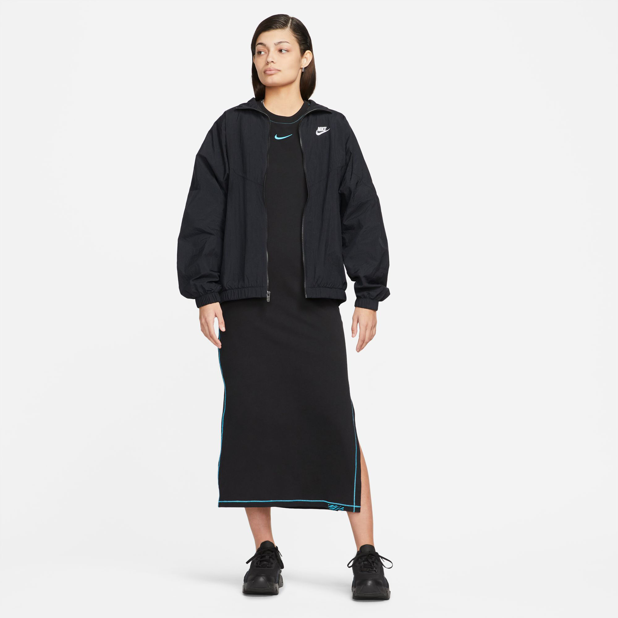 Sportswear Essential WR Woven Trainingsjacke Damen - Schwarz
