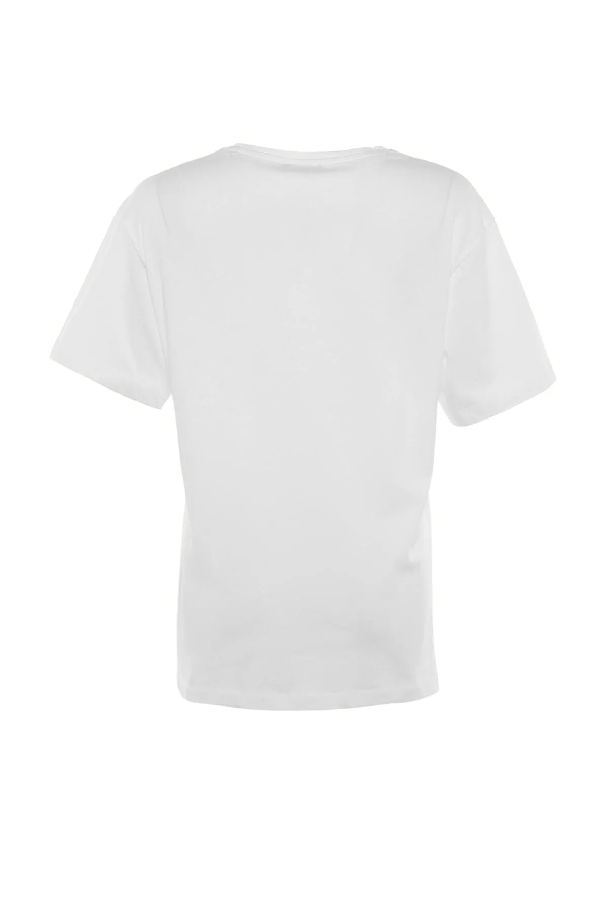 Trendyol Collection  Ecrufarbenes, bedrucktes Boyfriend-Strick-T-Shirt mit Rundhalsausschnitt aus 100 % Baumwolle TWOSS20TS0245