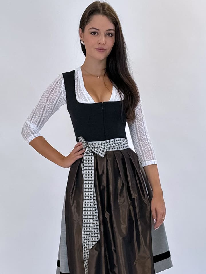 Schmuckstück by Alpenherz Dirndl 