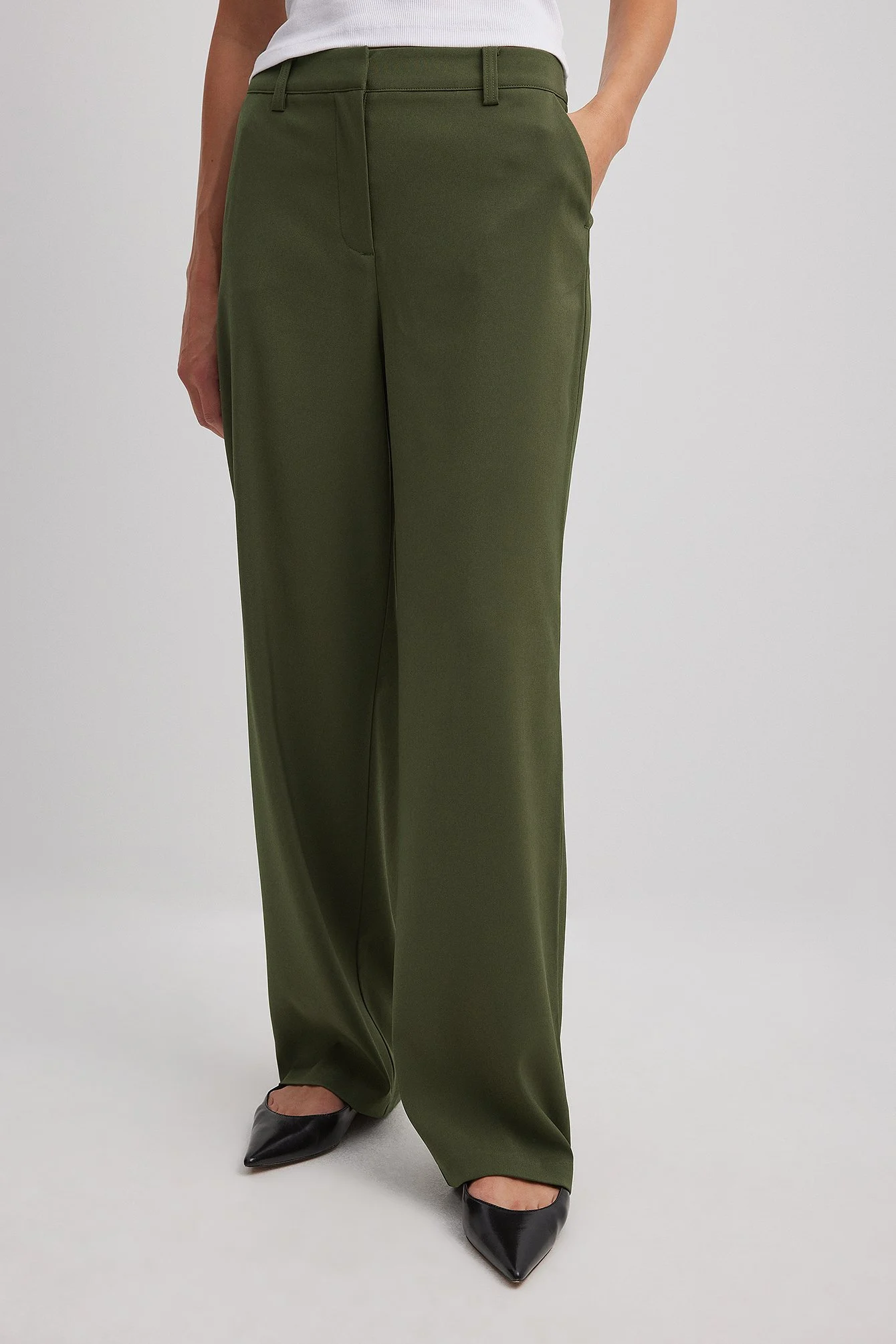 Taillierte Anzughose mit mittelhoher Taille