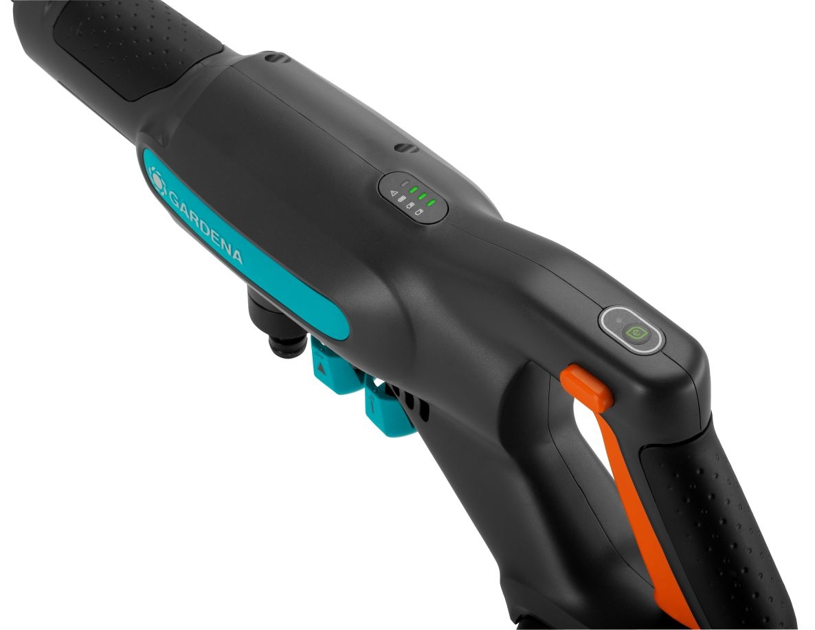 Gardena 14800-55 Cordless Medium Pressure Cleaner AquaClean 24/18 V P4A solo