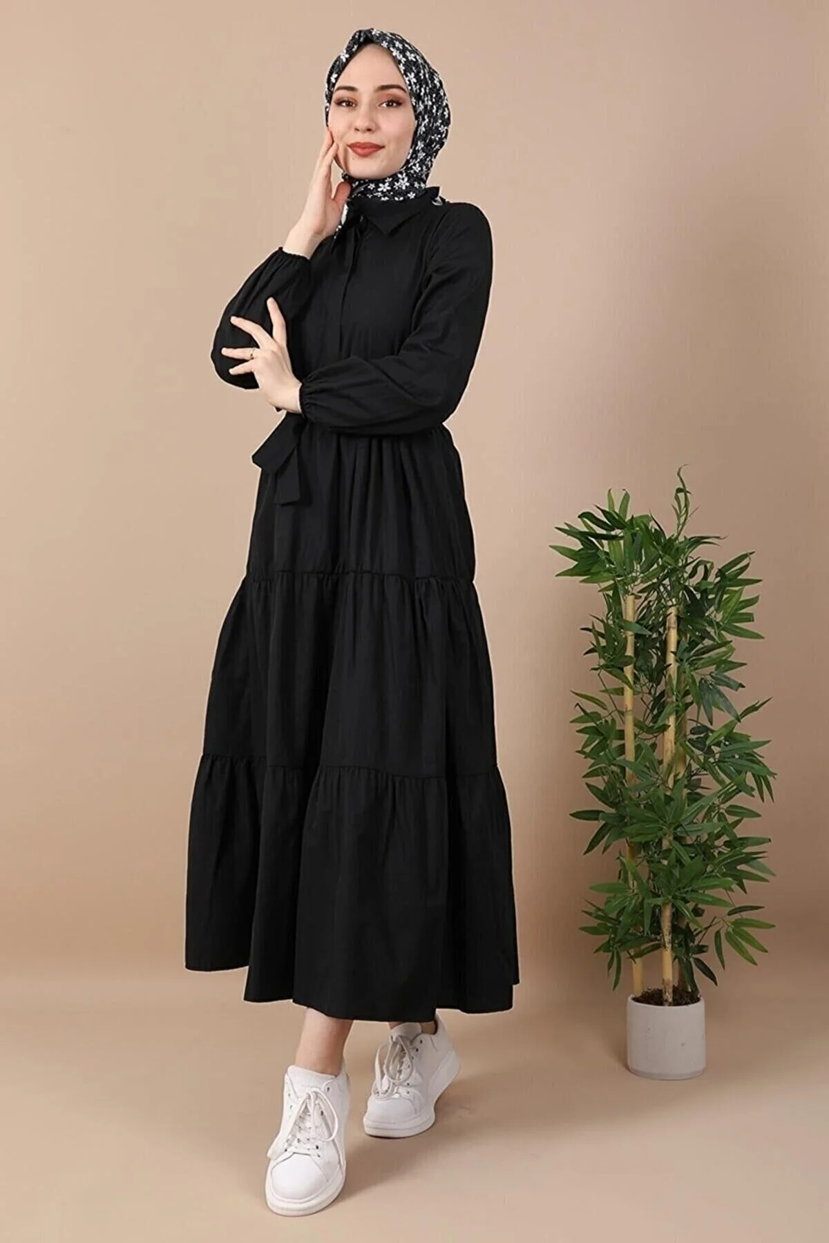 VOLT CLOTHİNG  Kleid mit Hemdkragen und Knöpfen
