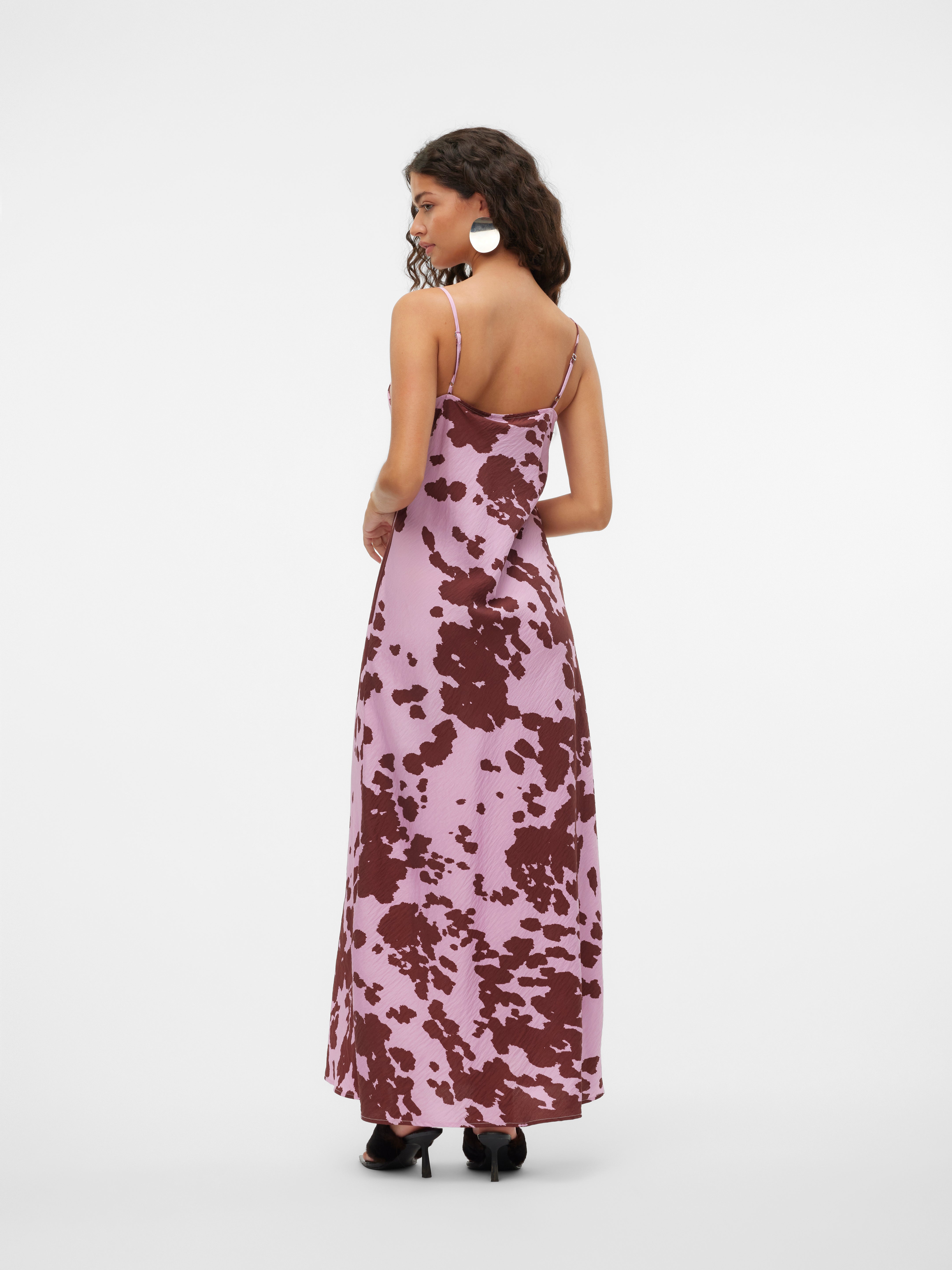 SOMETHINGNEW x ELIS JUREMA  Langes Kleid