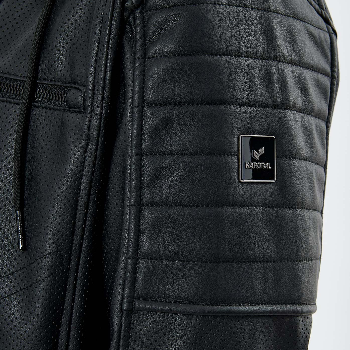 VASKA  Veste en simili cuir noir homme