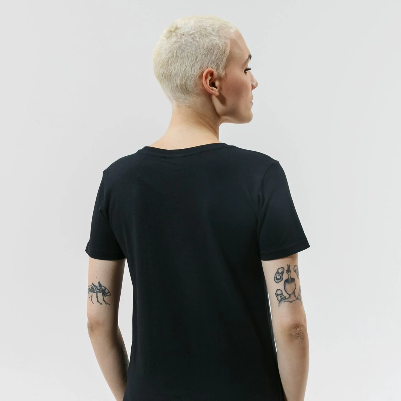CHAMPION T-SHIRT CREWNECK T-SHIRT Schwarz