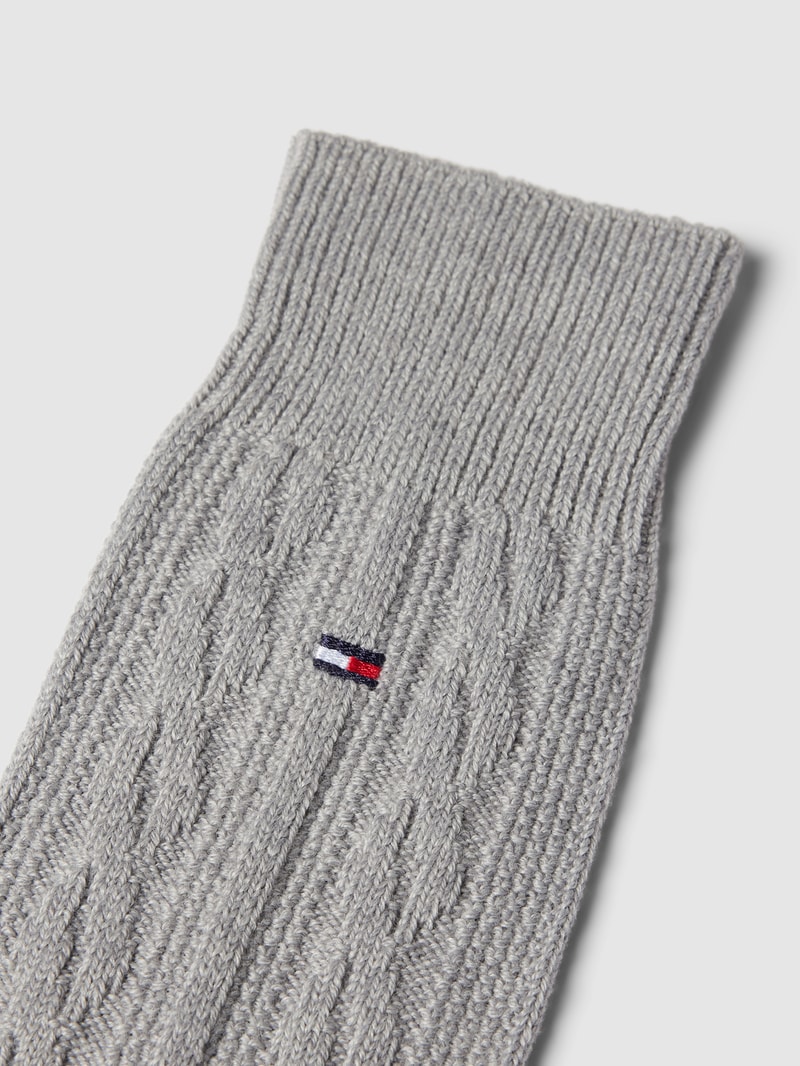 Socken mit Zopfmuster Modell 'CABLE' in mittelgrau