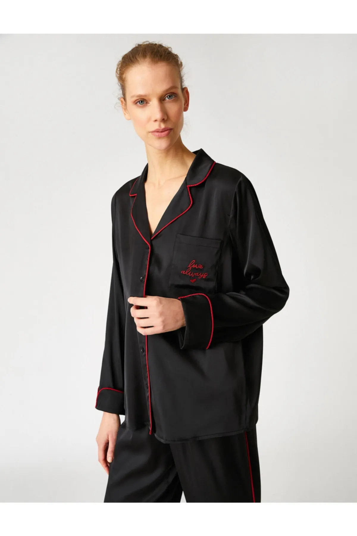 Koton  Pyjamaoberteil mit V-Ausschnitt
