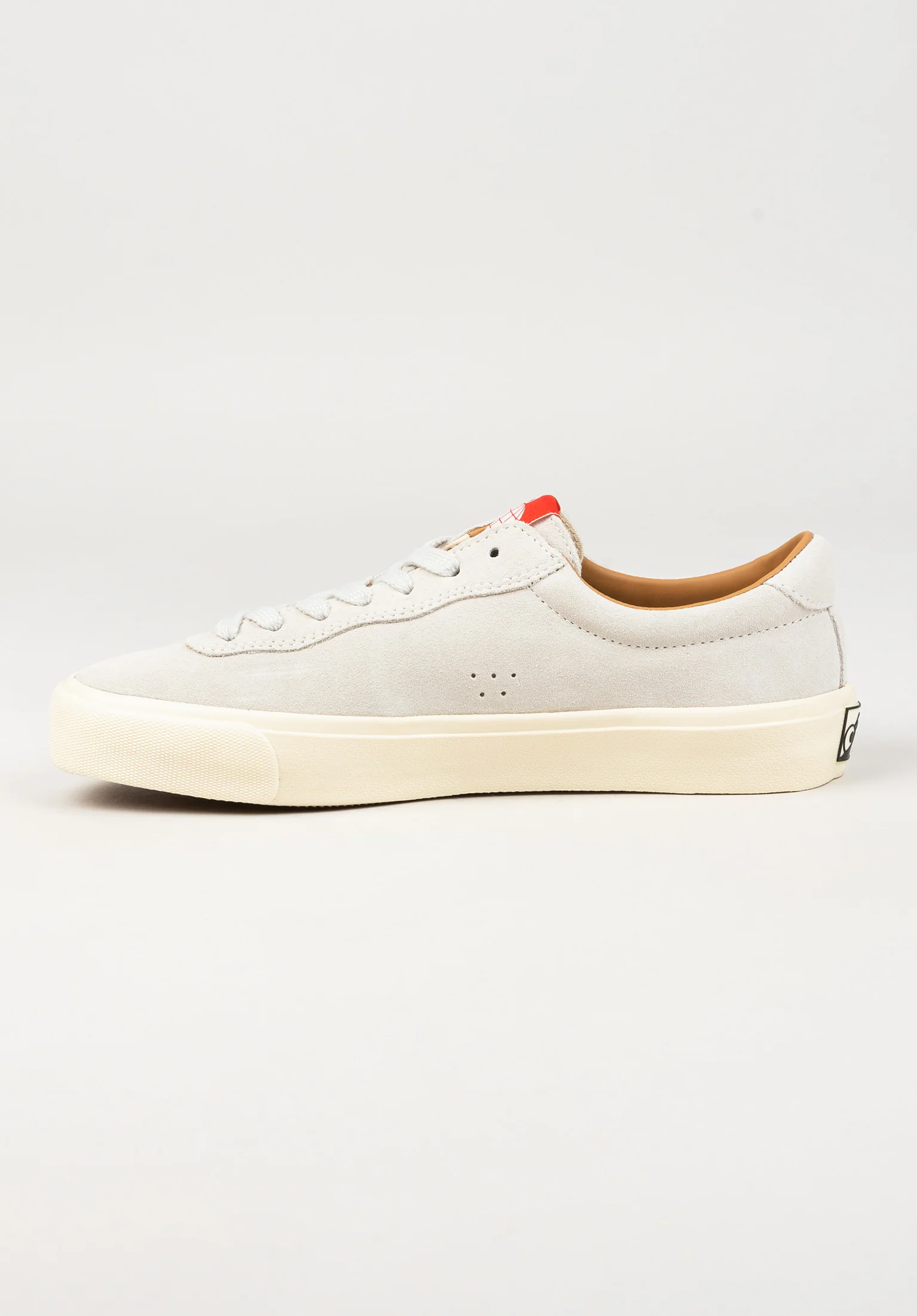VM001 Suede Low