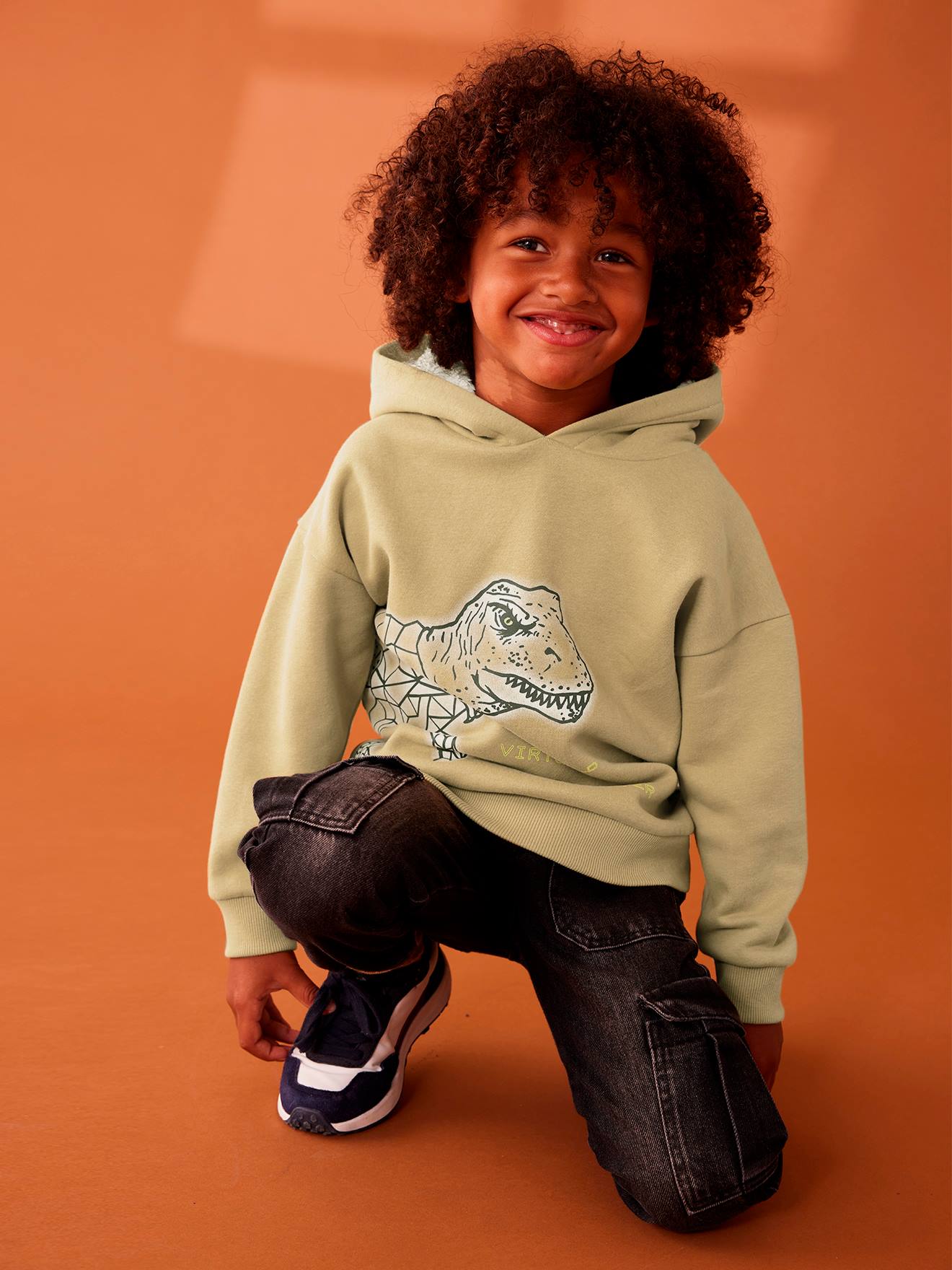 Vertbaudet Jungen Dino-Kapuzensweatshirt - olivgrün
