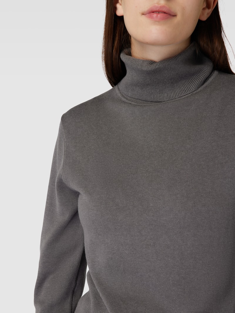 Strickpullover mit Rollkragen in anthrazit