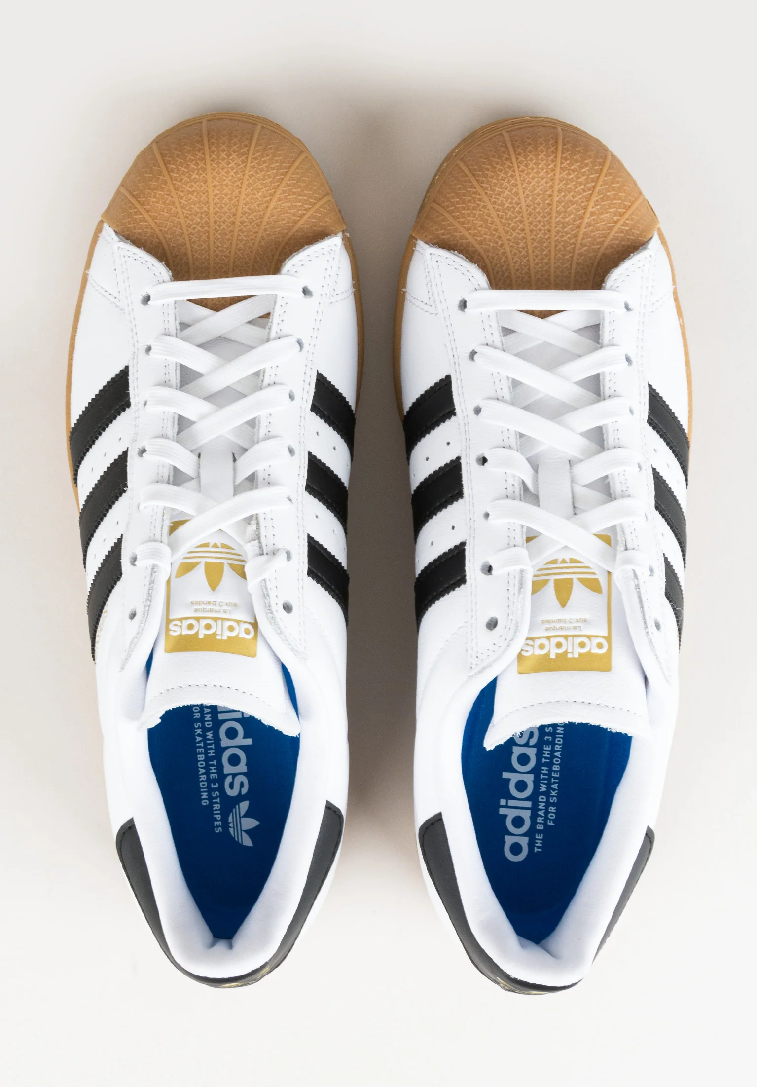 Superstar ADV