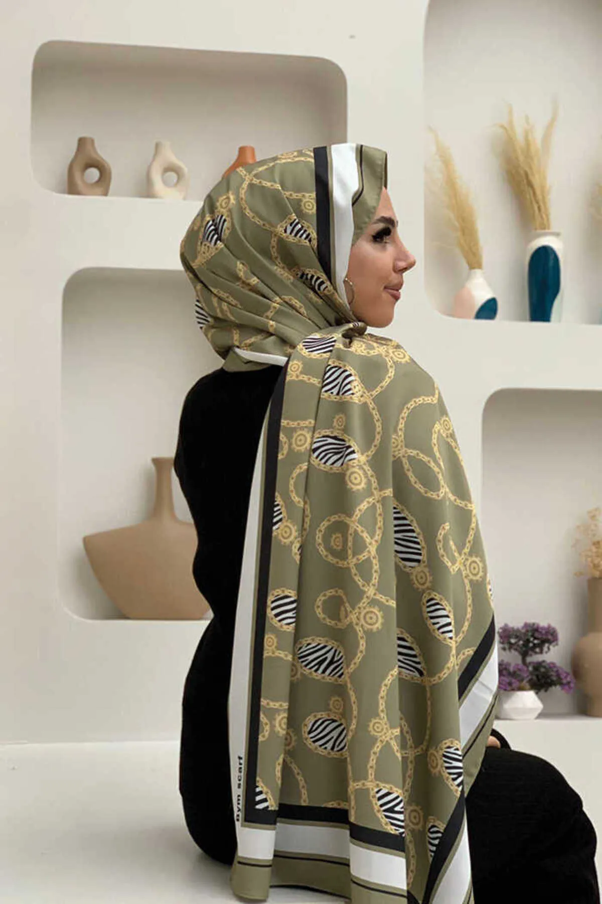Bym Fashion  2039 Ovaler Kettenschal Khaki