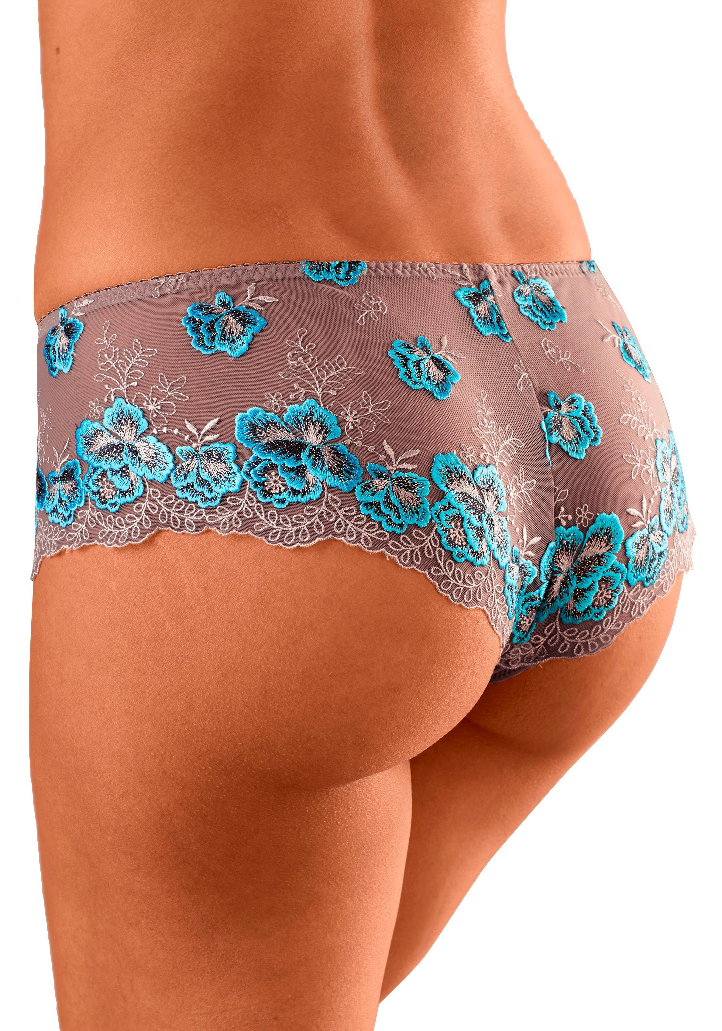 Nuance Panty mit edler Stickereispitze in floraler Optik